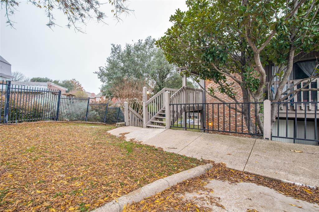 1003 Signal Ridge Place - Photo 1