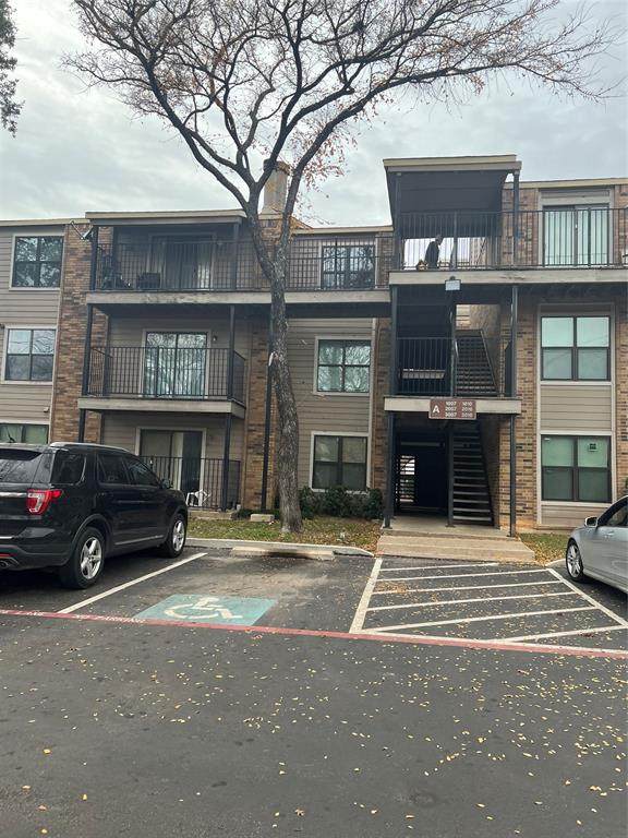 8109 Skillman Street - Photo 1