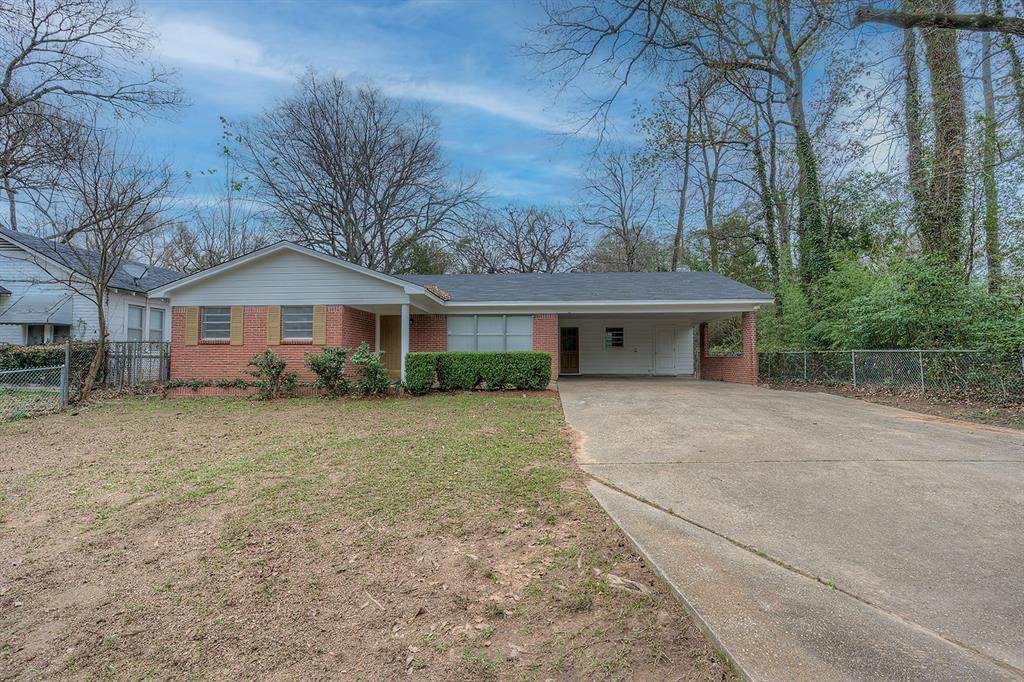 920 Crescent Road - Photo 1