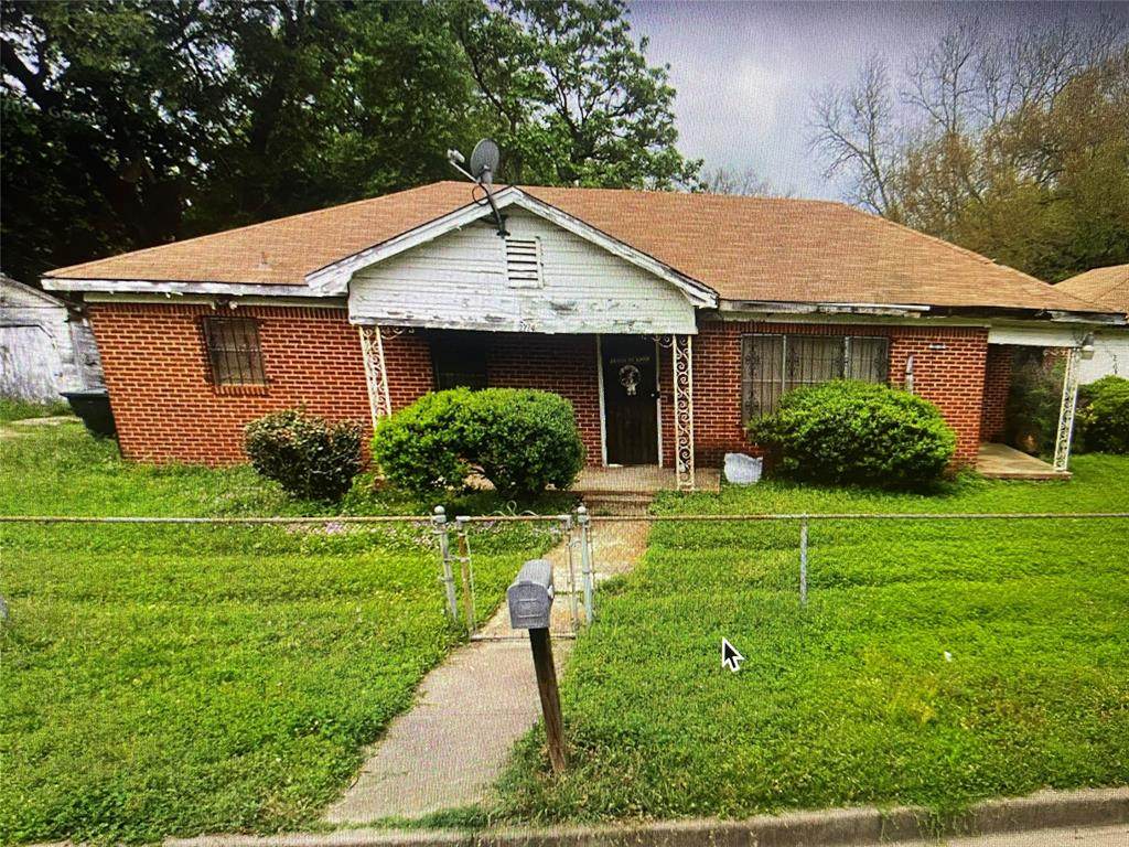 2714 Tenneha Avenue - Photo 1
