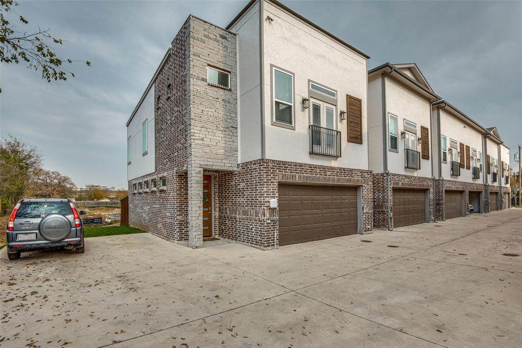 2133 Lovedale Avenue - Photo 1