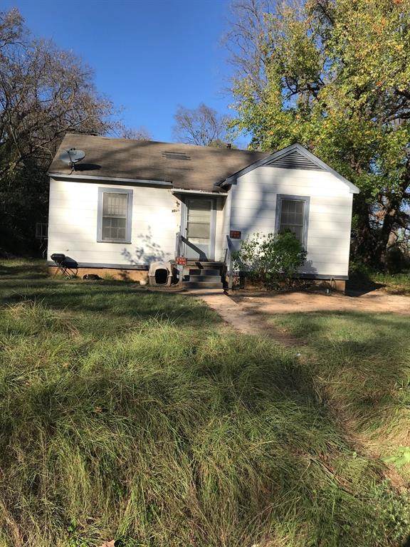 1730 Desoto Street - Photo 1