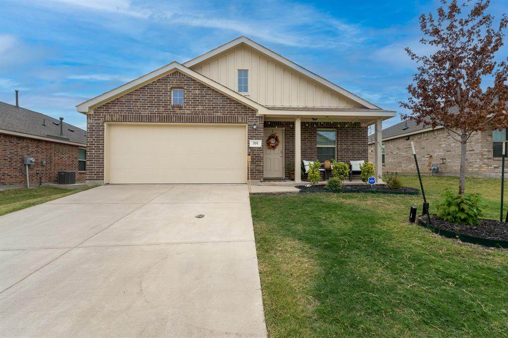771 Bayonet Street - Photo 1