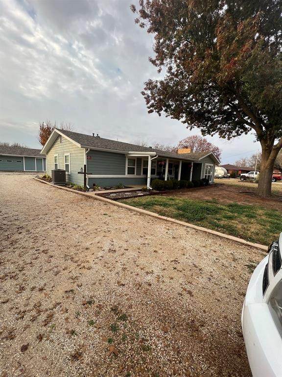 626 Tomahawk Trail - Photo 1