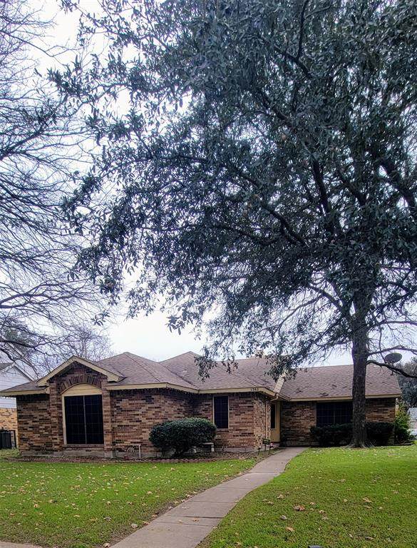 1382 Southridge Drive - Photo 1