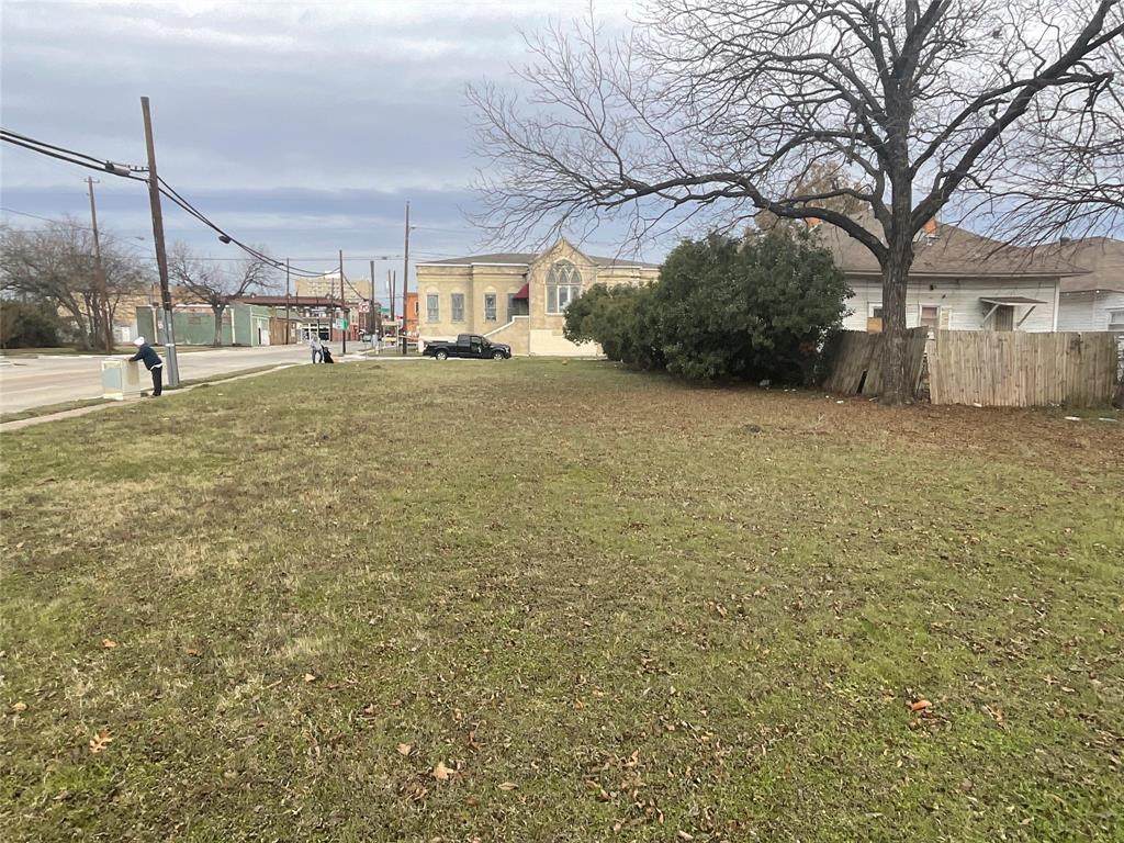 838 Centre Street - Photo 1