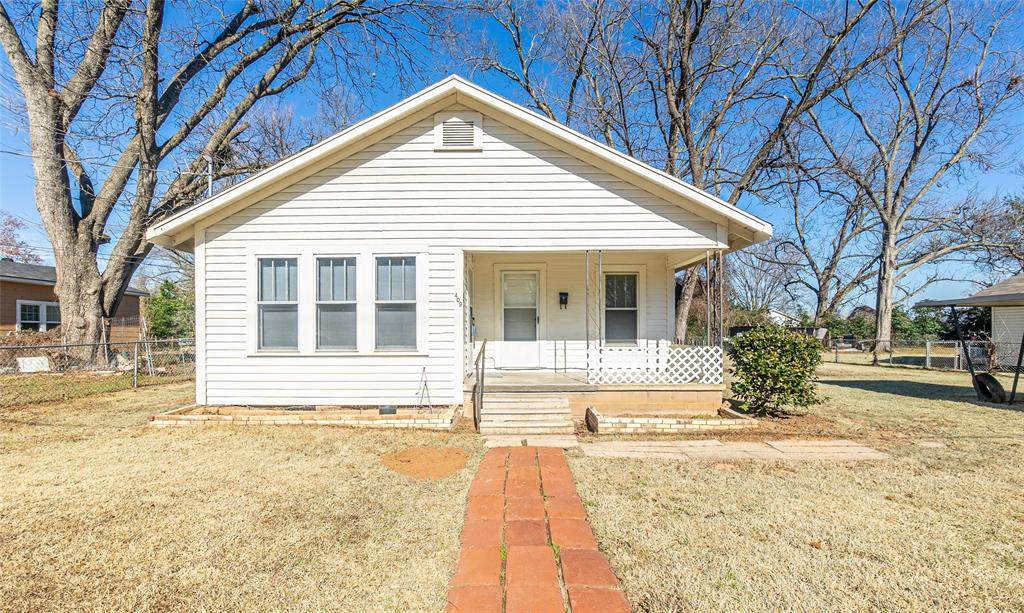 409 Joannes Street - Photo 1