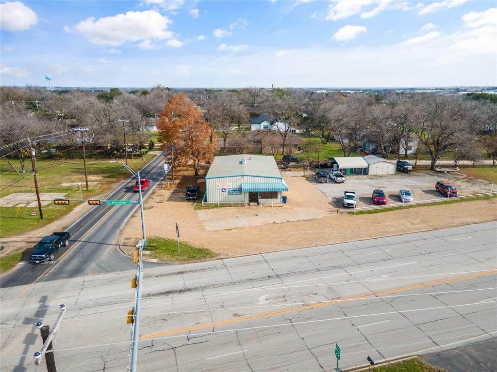 1200 Kaufman Street - Photo 1