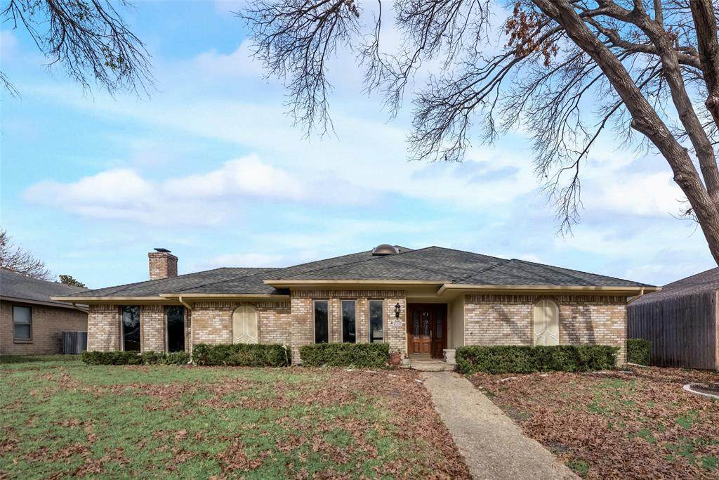 10009 Chimney Hill Lane - Photo 1