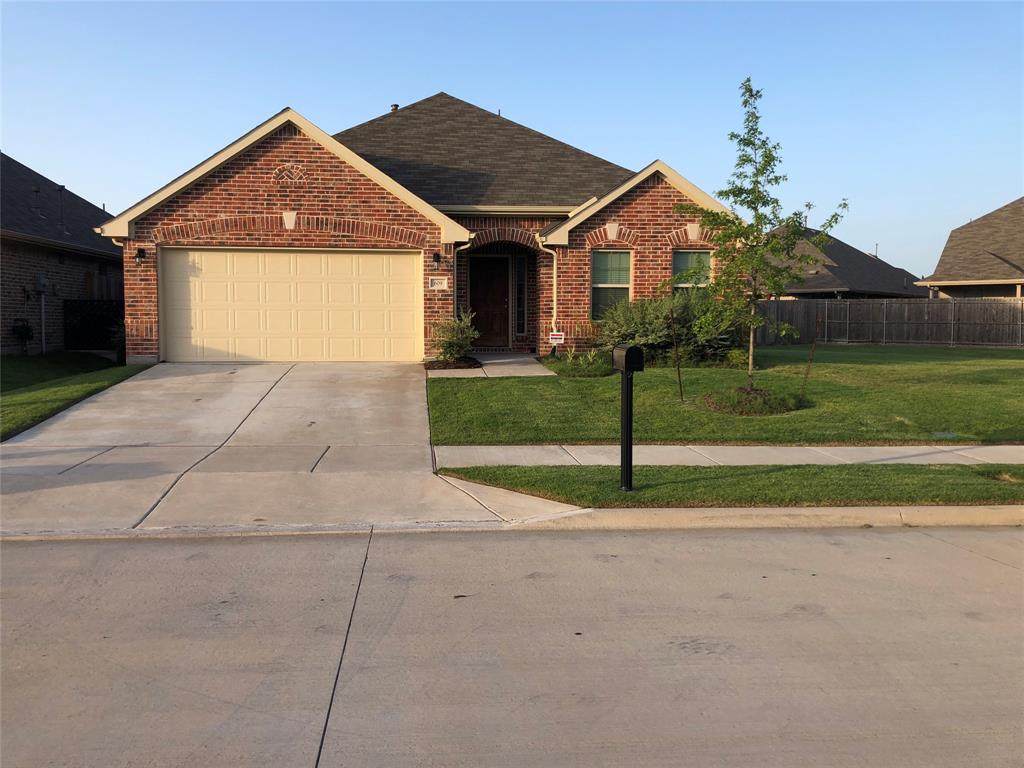 609 Fossil Creek Drive - Photo 1