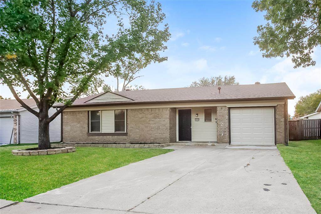 1427 Caladium Drive - Photo 1