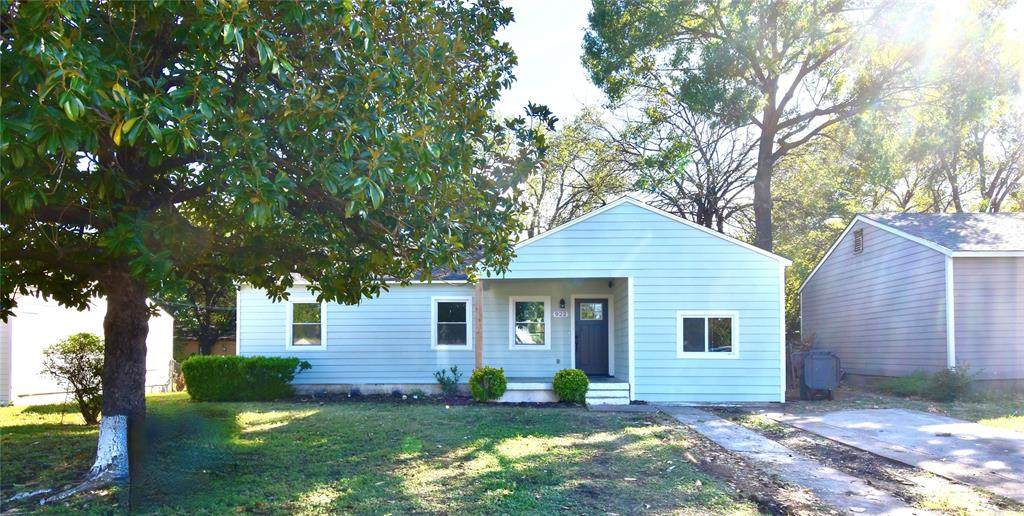 922 Saner Avenue - Photo 1