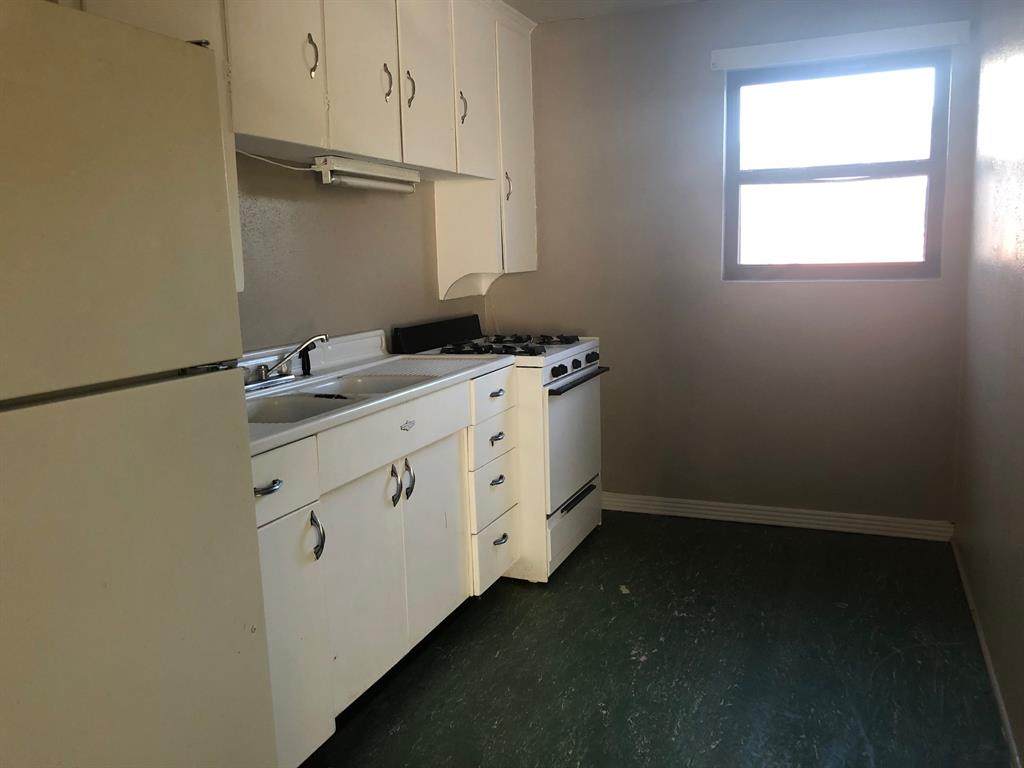 458.5 College - Photo 1