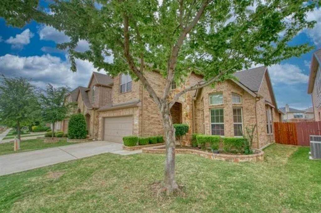 1216 Realoaks Drive - Photo 1