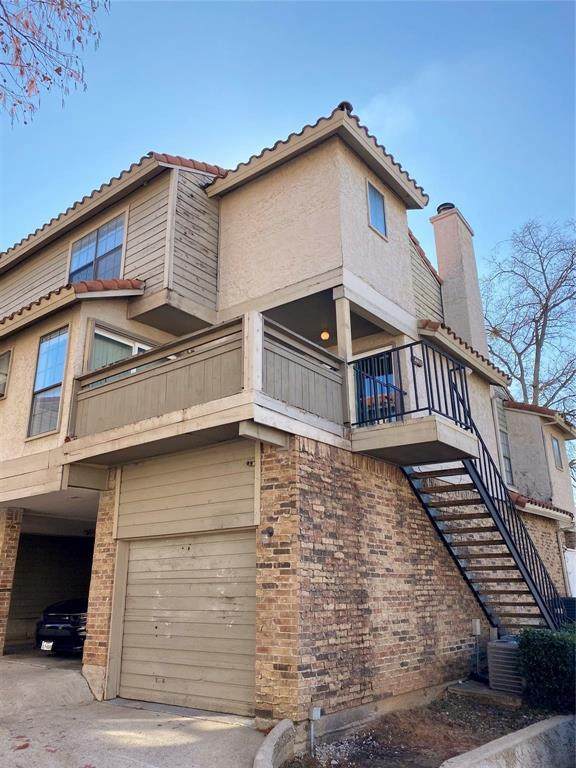 6020 Stoneybrook Drive - Photo 1