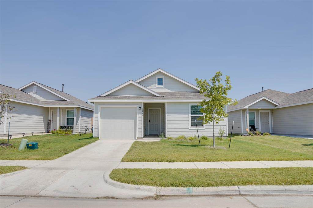 1420 Southwell Drive - Photo 1
