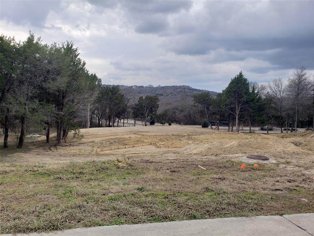 2238 Southern Oaks Drive - Photo 1