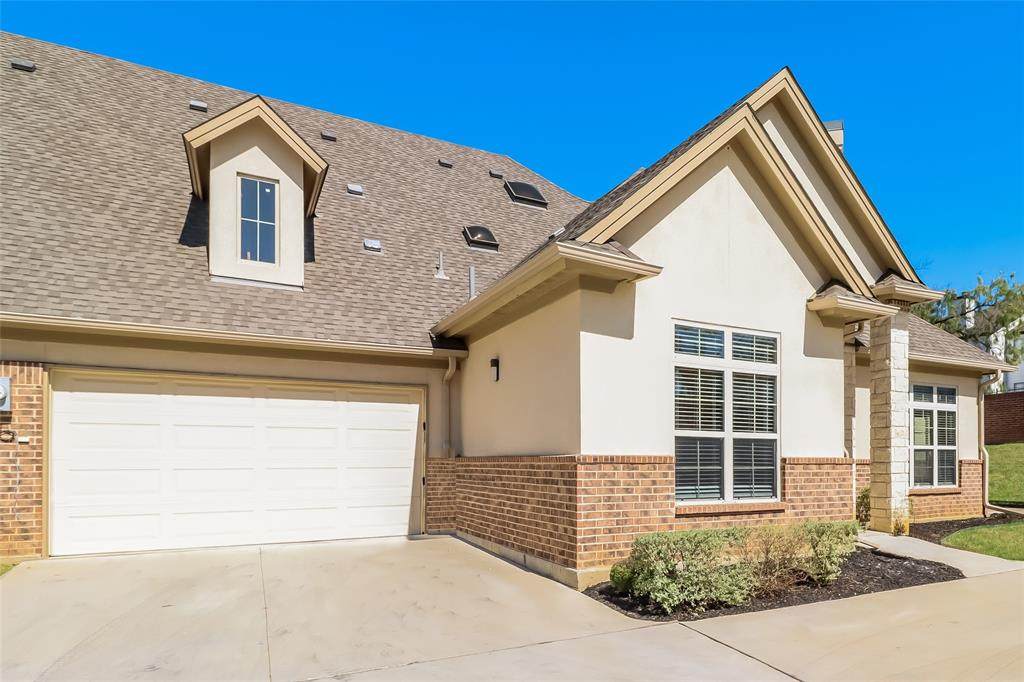 8821 Creek Run Road - Photo 1