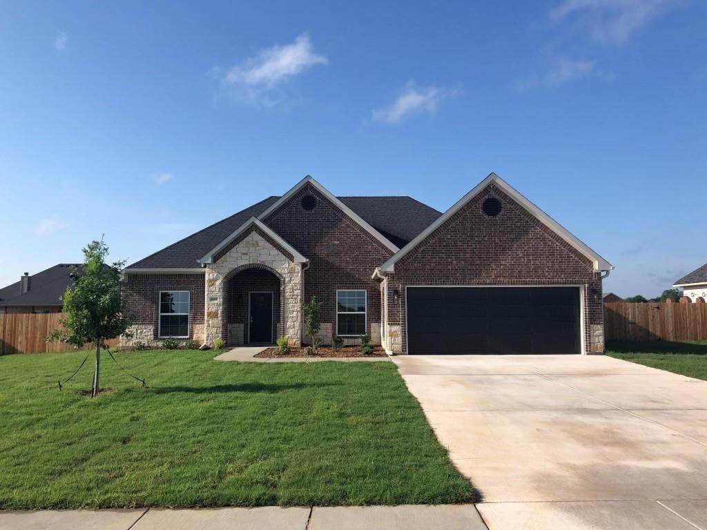 808 Shirley Jean Lane - Photo 1