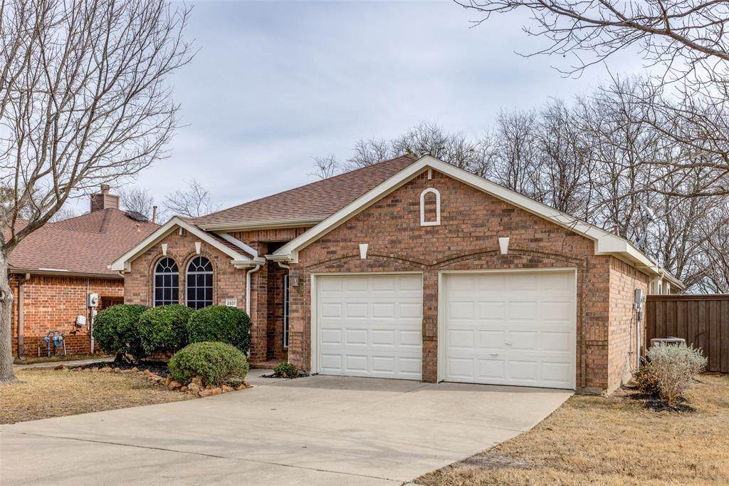 2937 Dover Drive - Photo 1