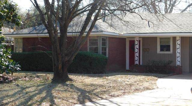 2402 Ashland Avenue - Photo 1