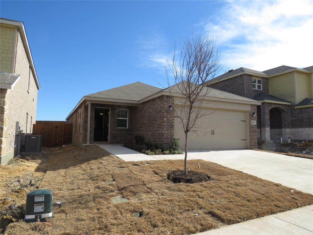 827 Table Rock Street - Photo 1