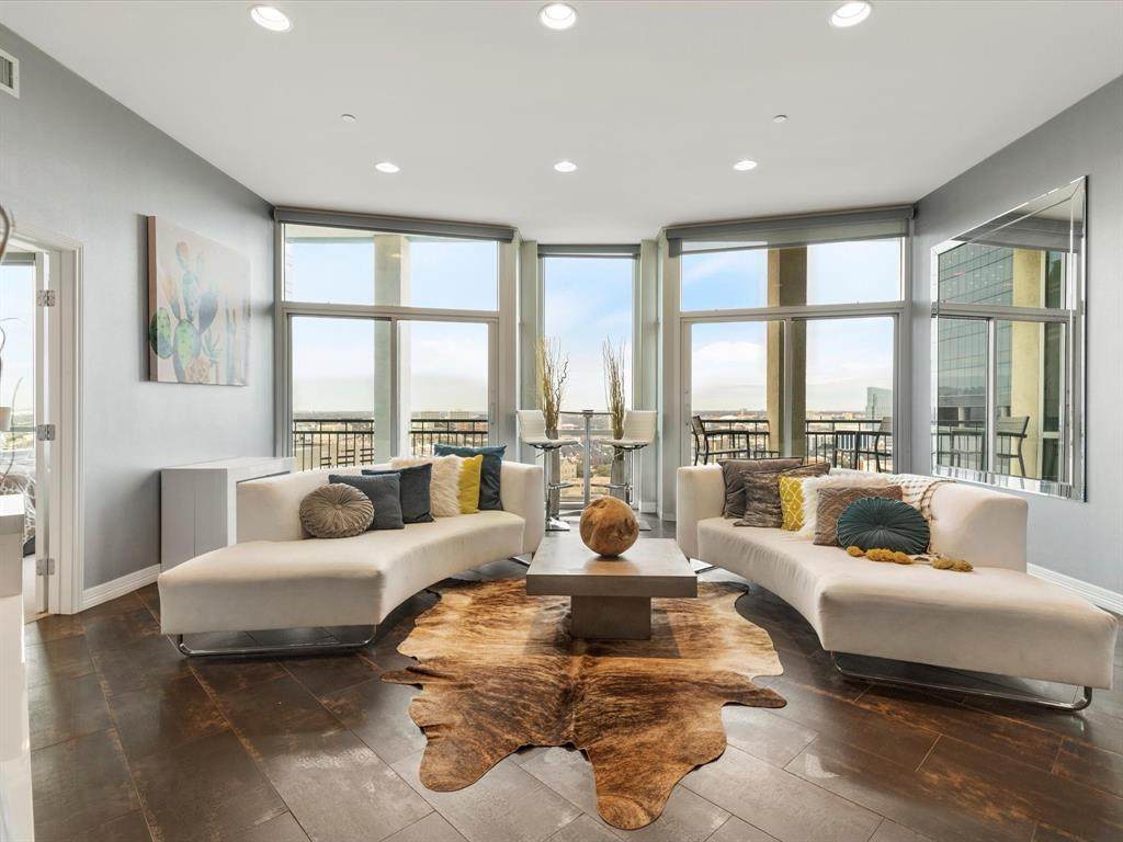 500 Throckmorton Street - Photo 1