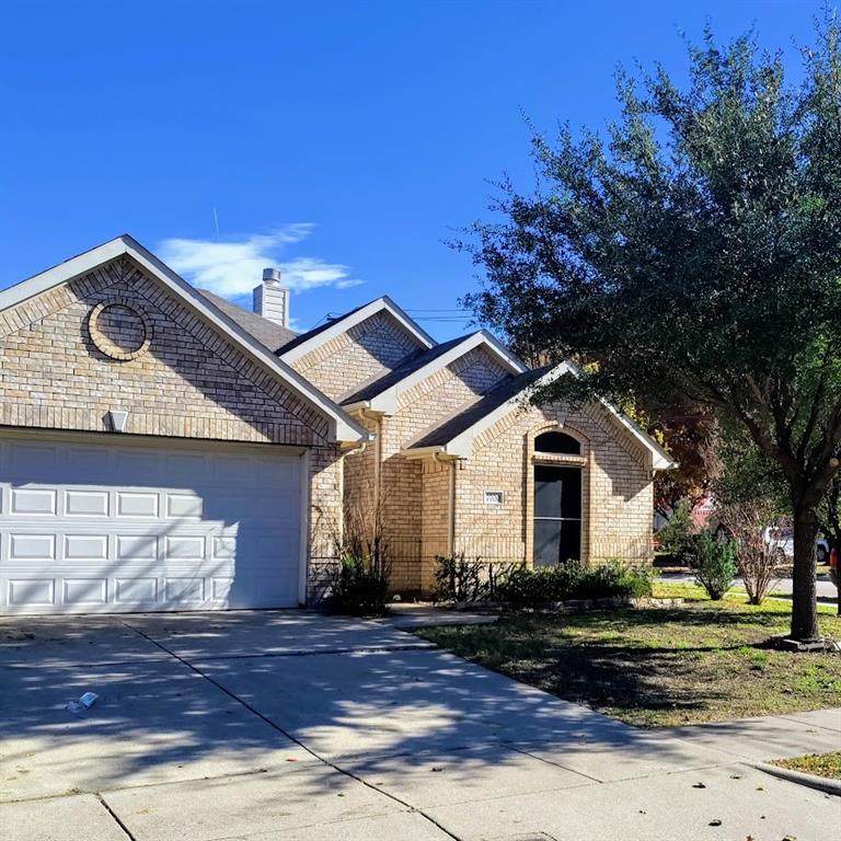 7700 Summerbrook Circle - Photo 1