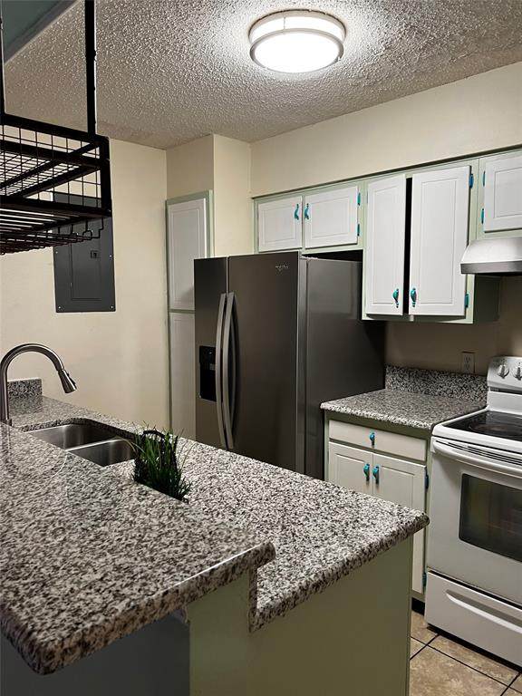 5604 Boca Raton Boulevard - Photo 1