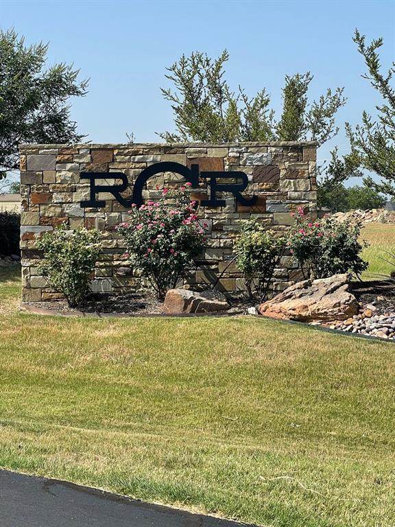 241 Martin Drive - Photo 1