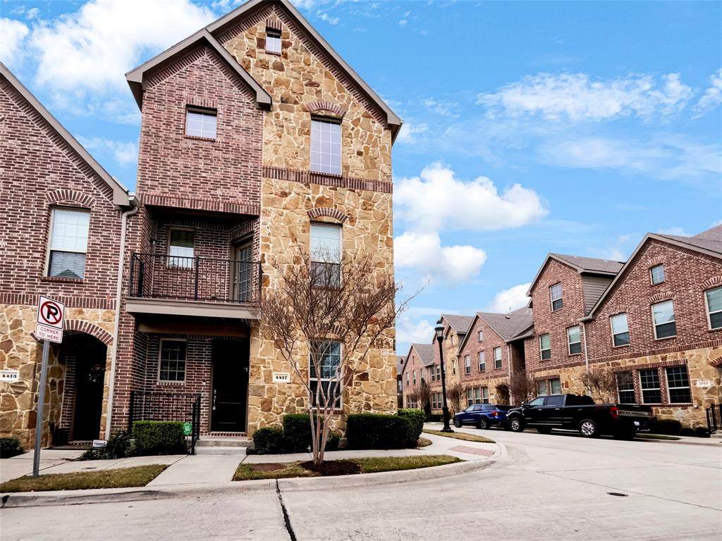 4417 Fisk Lane - Photo 1