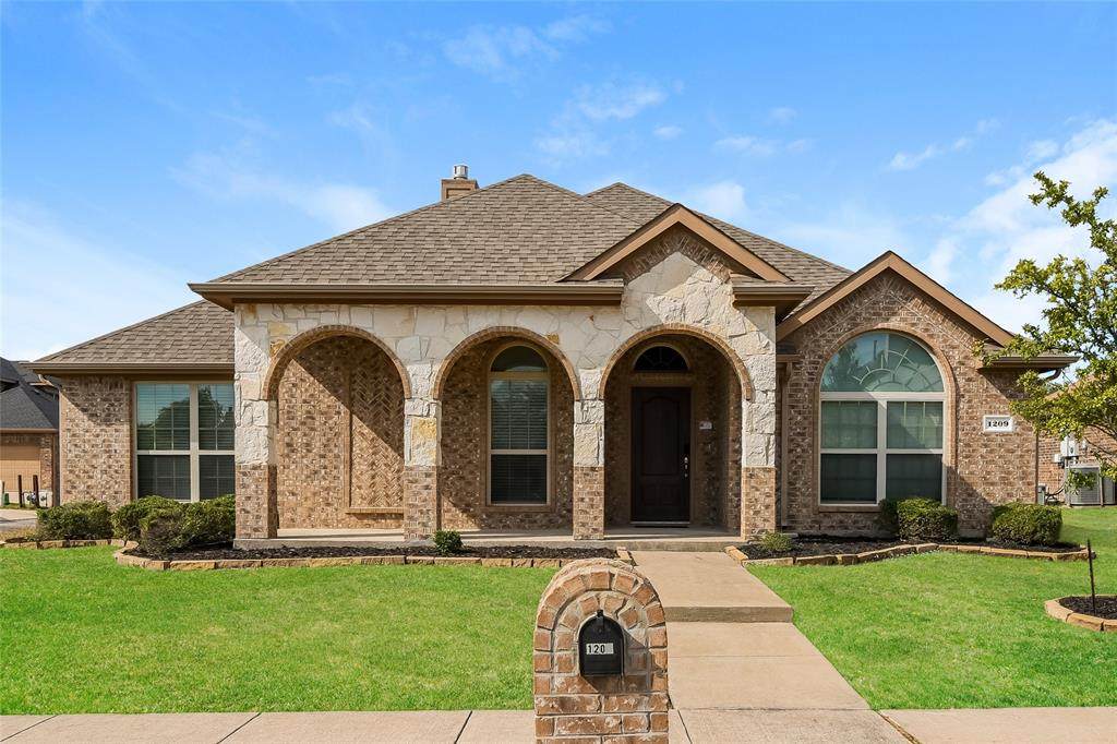 1209 Whispering Glen - Photo 1