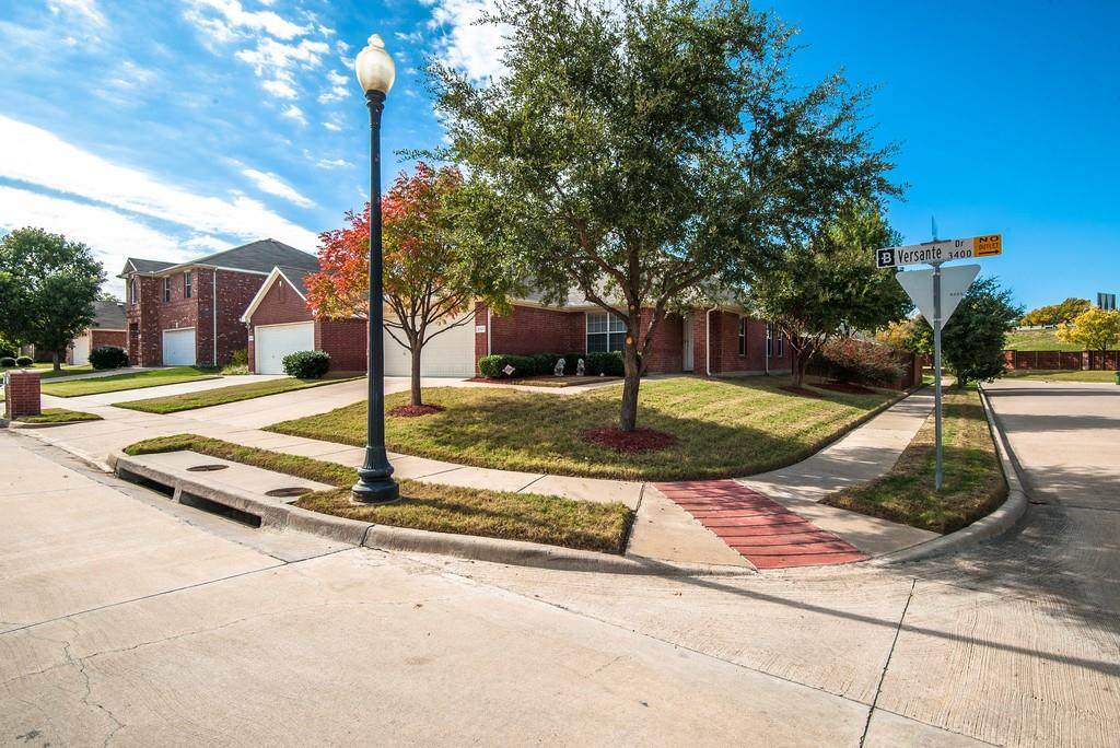 3321 Versante Drive - Photo 1