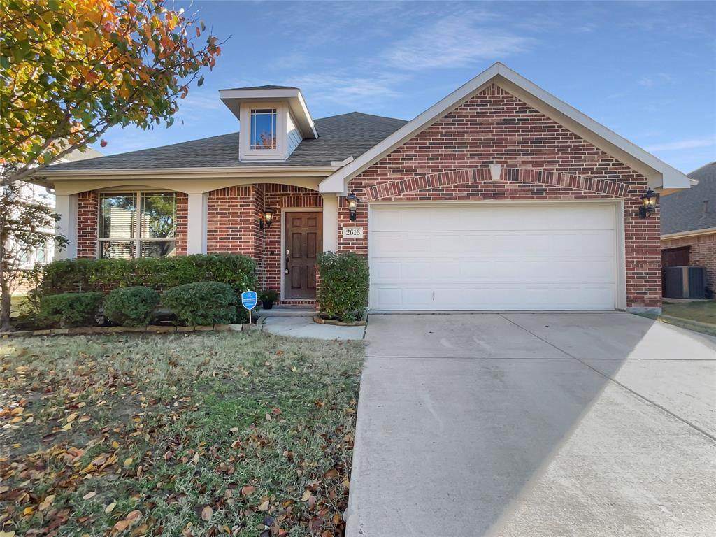 2616 Pine Trail Drive - Photo 1