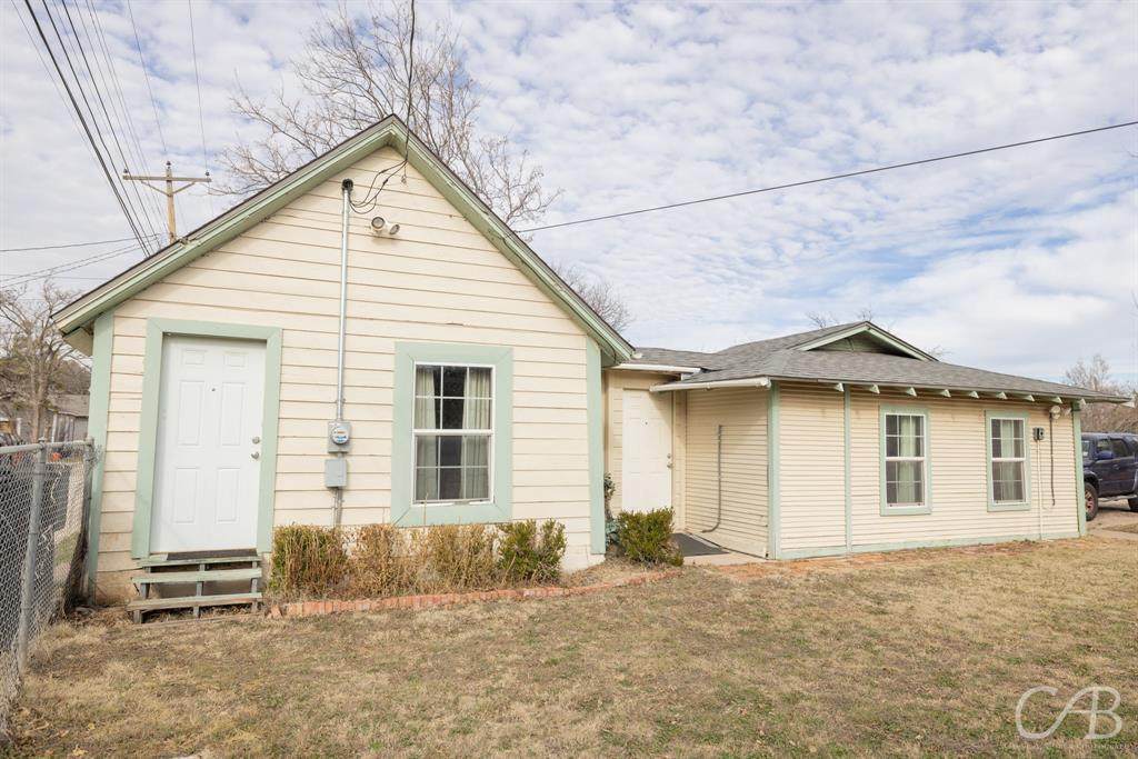 208 Merchant Street - Photo 1