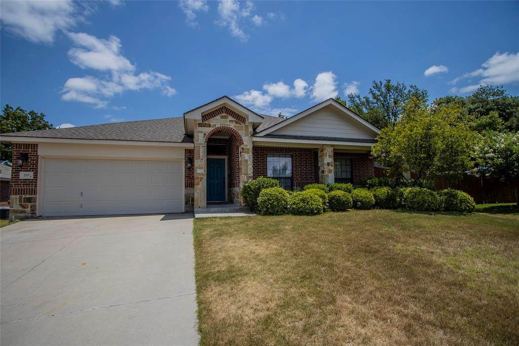 237 Carriage Drive - Photo 1