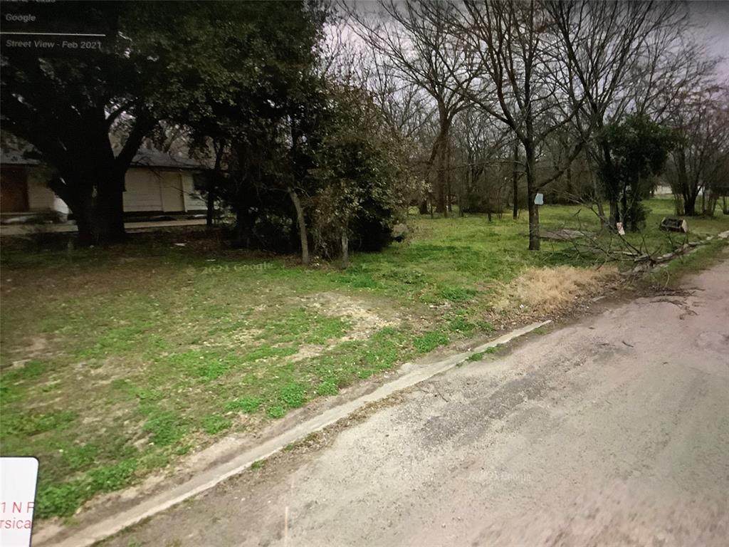 311 Frey Street - Photo 1