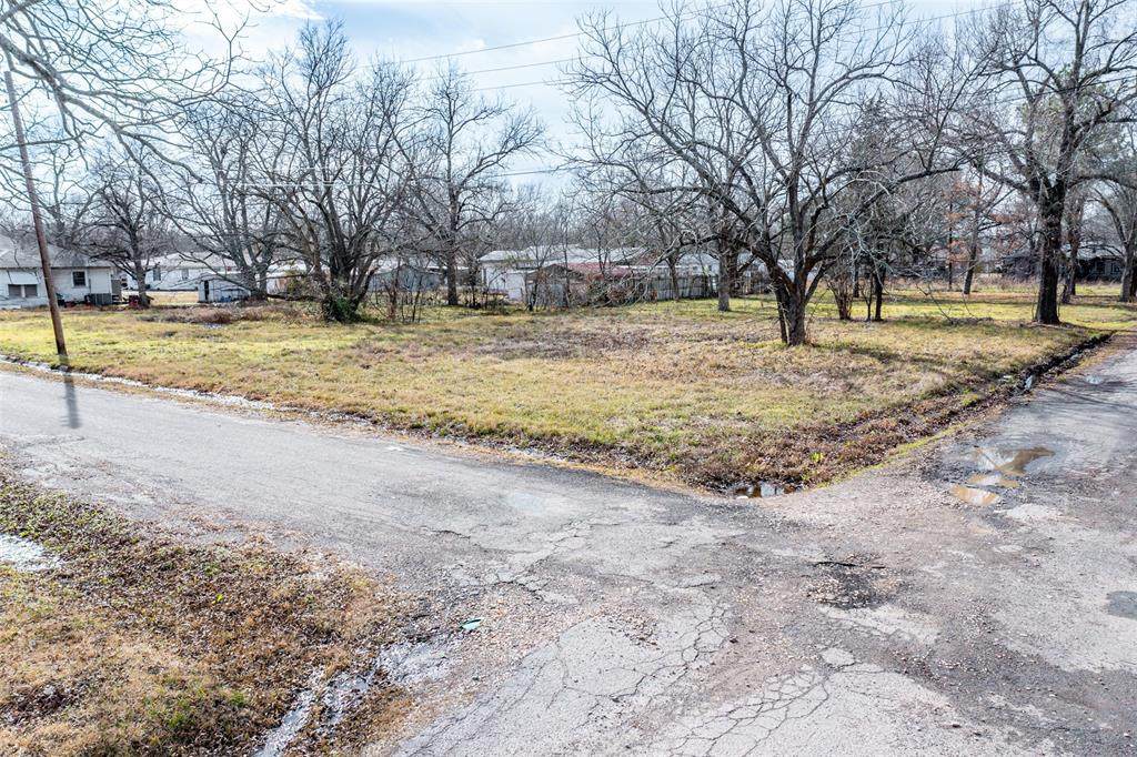 TBD W Corner Of Austin & Sw 6th - Photo 1