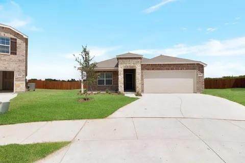 700 Forestdale Court - Photo 1