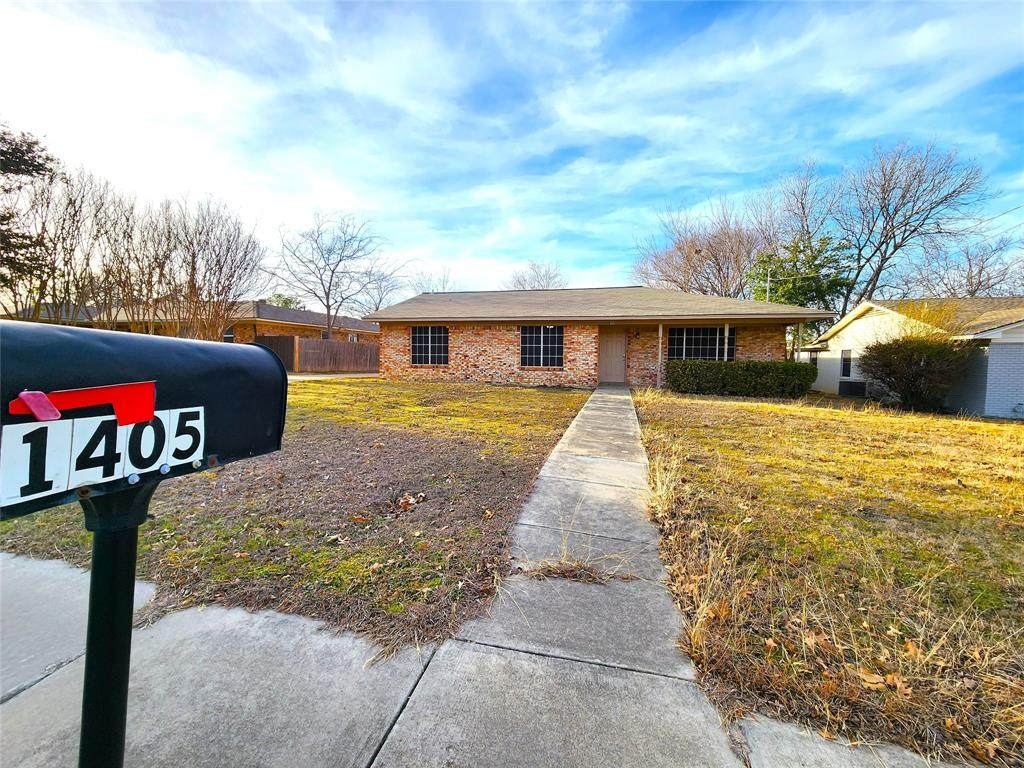 1405 Sherman Drive - Photo 1