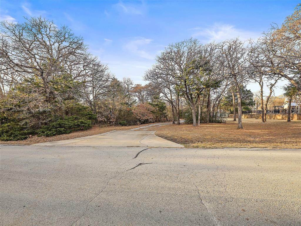 1350 Woodbrook Lane - Photo 1