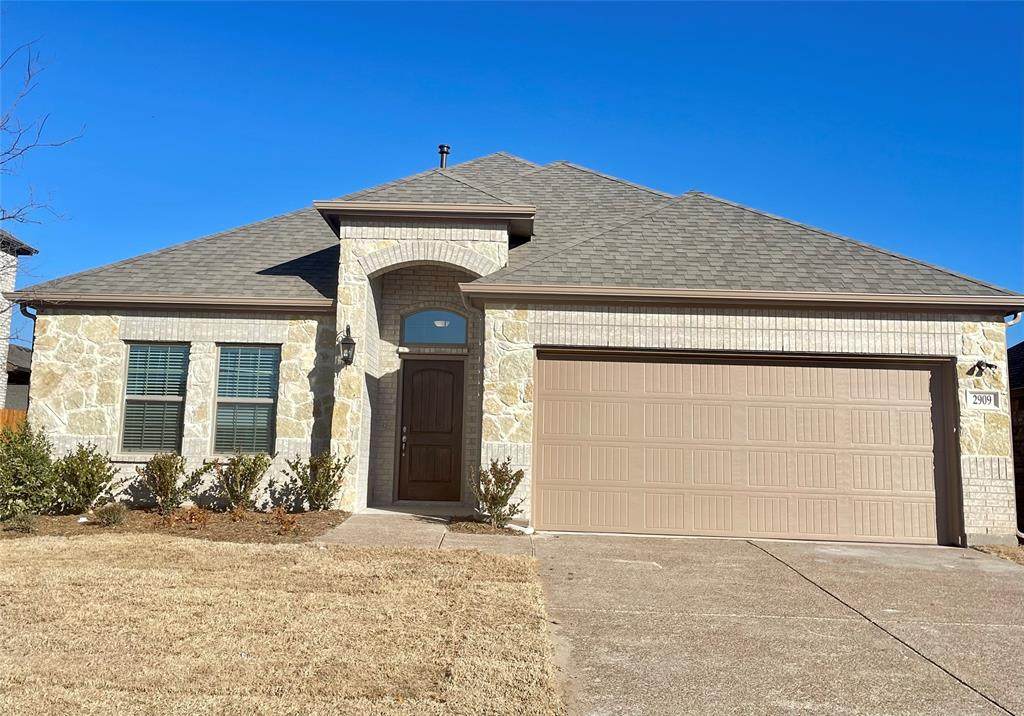 2909 Diamondback Drive - Photo 1