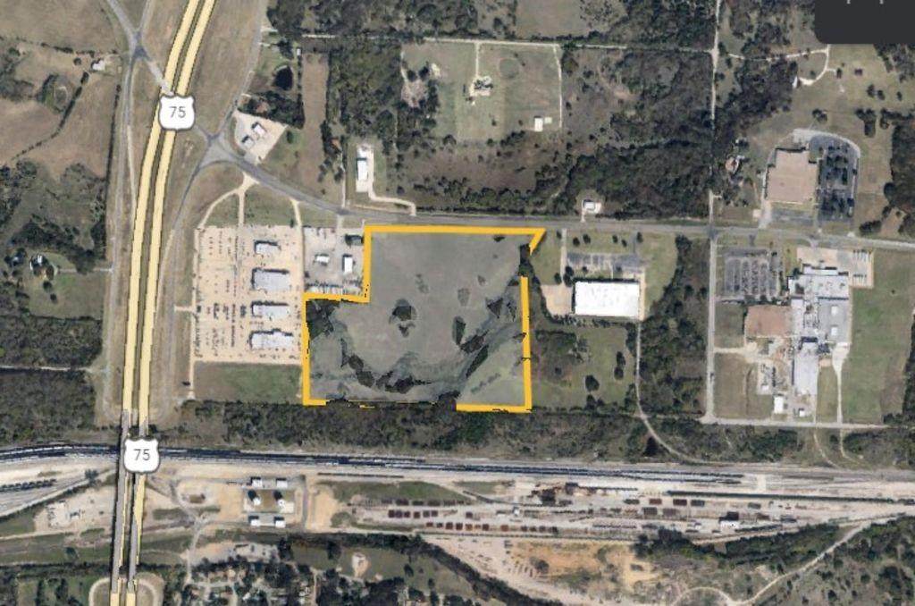 2700 Texoma Drive - Photo 1