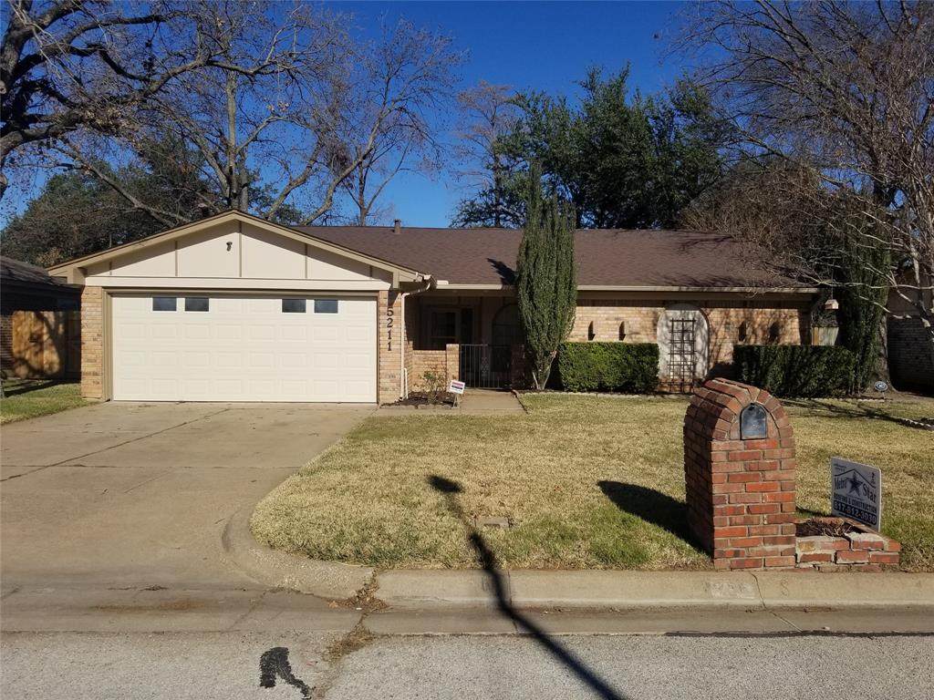 5211 Marshfield Court - Photo 1