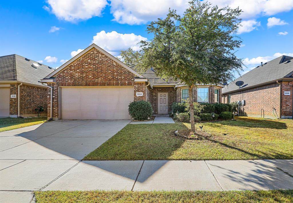 2212 Jonathan Creek Drive - Photo 1
