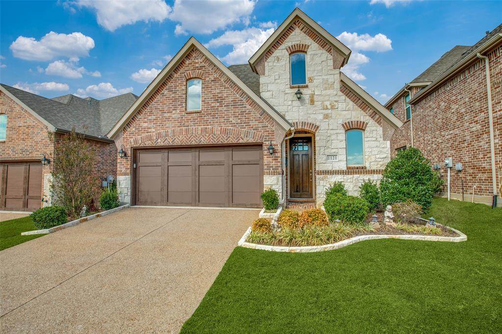 1121 Dame Carol Way - Photo 1