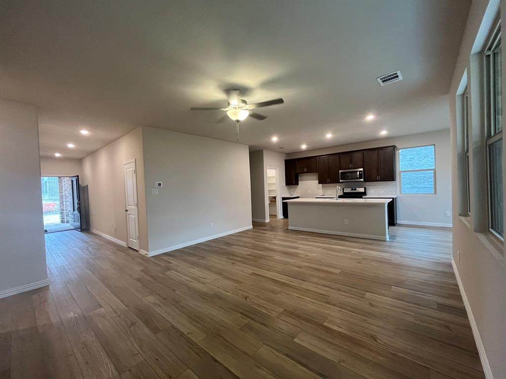 1206 Beech Boulevard - Photo 1