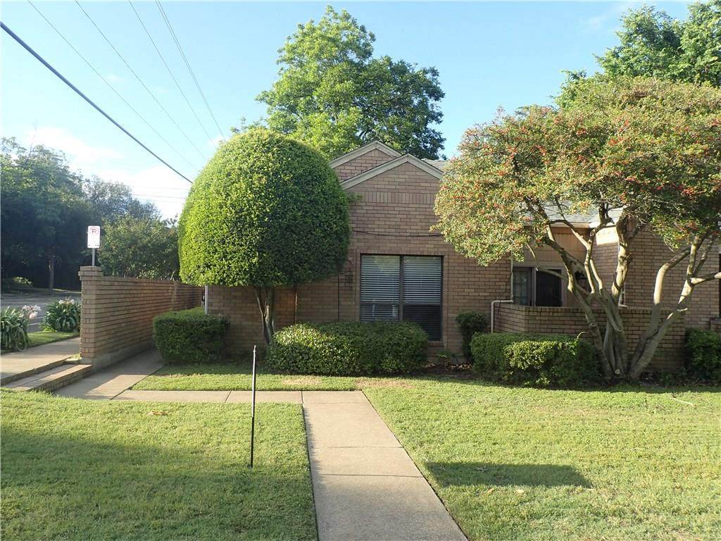 5503 Longview Street - Photo 1