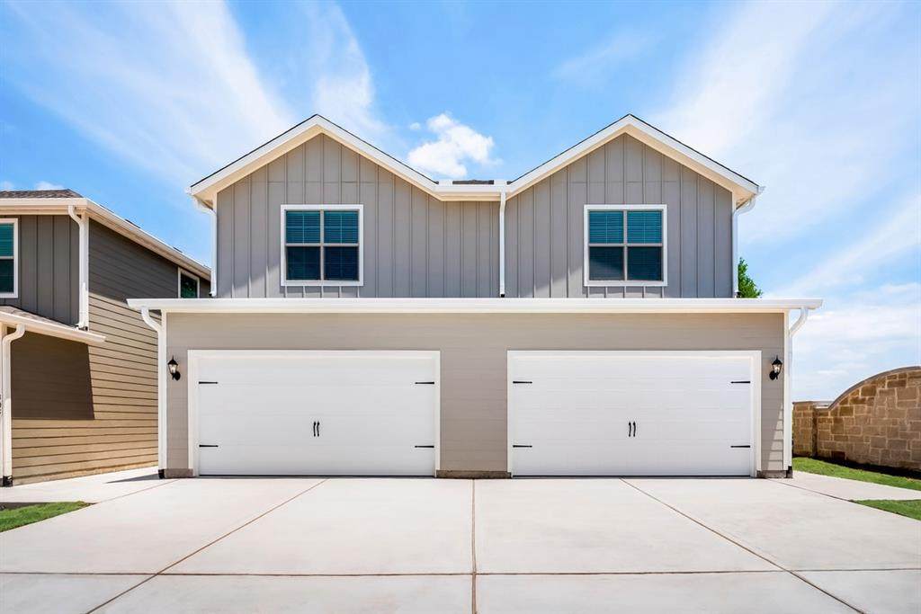 329 Stone Court - Photo 1