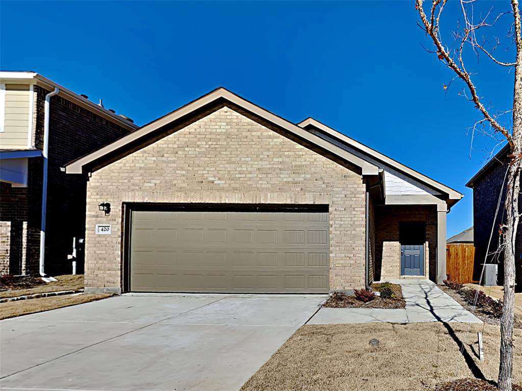 420 Madison Way - Photo 1